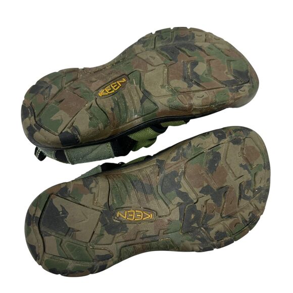Keen Boy's Newport H2 Green and Camo Print Nylon Water Shoe Sandals Size 4 - Picture 4 of 6